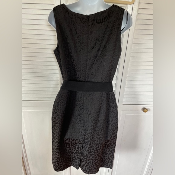 Worthington Black Sleeveless Belted Dress LBD Size 8 - Picture 5 of 9